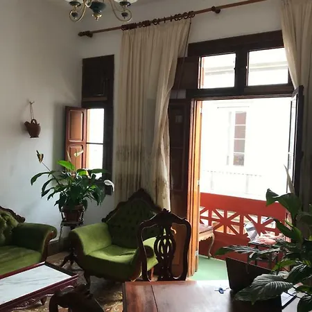 Stardust House Vegueta Guest house